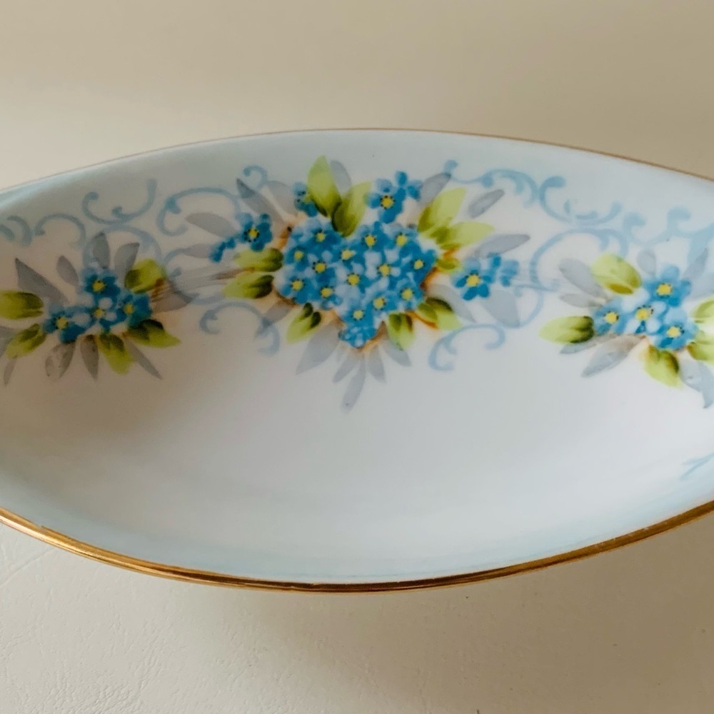 Nippon Hand-Painted Relish Dish
Beautiful Floral Scene 9" Length...